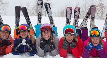 NAISTEPÄEVAL NAISED MÄELE, KEVADHINNAD ON KOHAL!